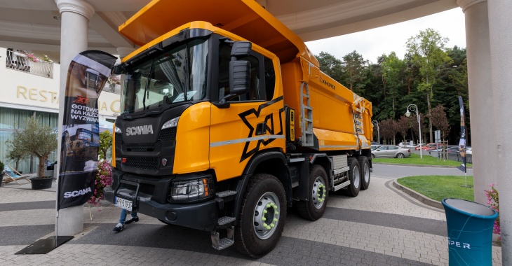 Wystawa zewnętrzna na XXX Sympozjum Kruszywa Cement Wapno - SCANIA