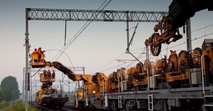 1,3 mld zł inwestycji PGE Energetyka Kolejowa w 2023 r. 1,3 mld zł inwestycji PGE Energetyka Kolejowa w 2023 r.