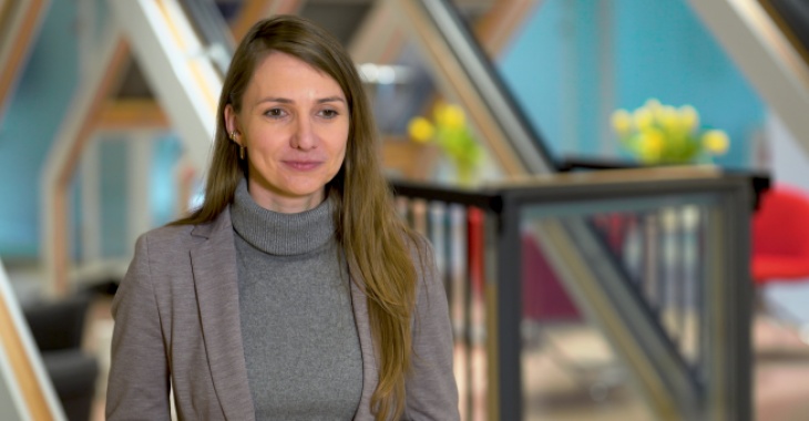 Zielona rewolucja w budownictwie staje się faktem. Nowa dyrektywa to szansa na czyste powietrze i niższe rachunki Zielona rewolucja w budownictwie staje się faktem. Nowa dyrektywa to szansa na czyste powietrze i niższe rachunki