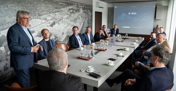 Cementownia Warta S.A. inwestuje w największą farmę fotowoltaiczną w regionie