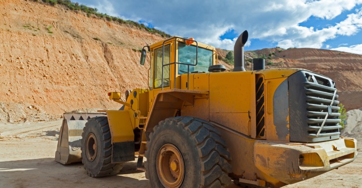Mniej obowiązkowych szkoleń dla operatorów maszyn budowlanych