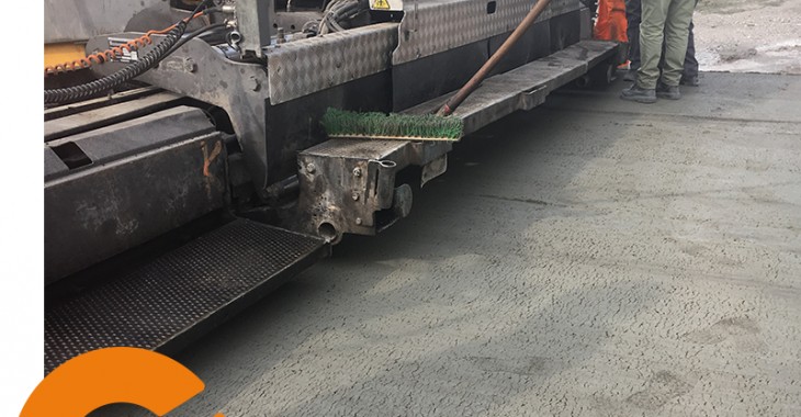 Nawierzchnia z betonu wałowego na terenie Cementowi Ożarów Nawierzchnia z betonu wałowego na terenie Cementowi Ożarów