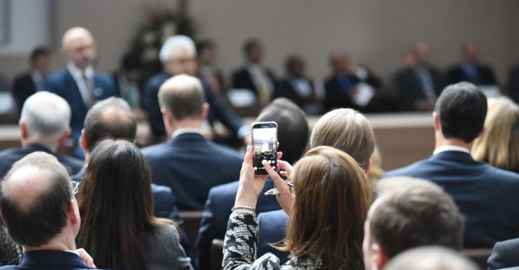 Minister Kurtyka przewodniczy szczytowi MAE w Paryżu