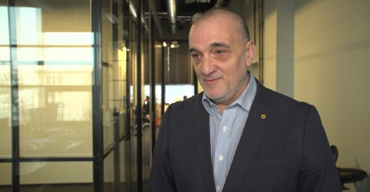 Tylko 30 proc. zmian wdrażanych przez firmy kończy się sukcesem. Najlepiej wypadają branża finansowa, szkolnictwo i przemysł Tylko 30 proc. zmian wdrażanych przez firmy kończy się sukcesem. Najlepiej wypadają branża finansowa, szkolnictwo i przemysł
