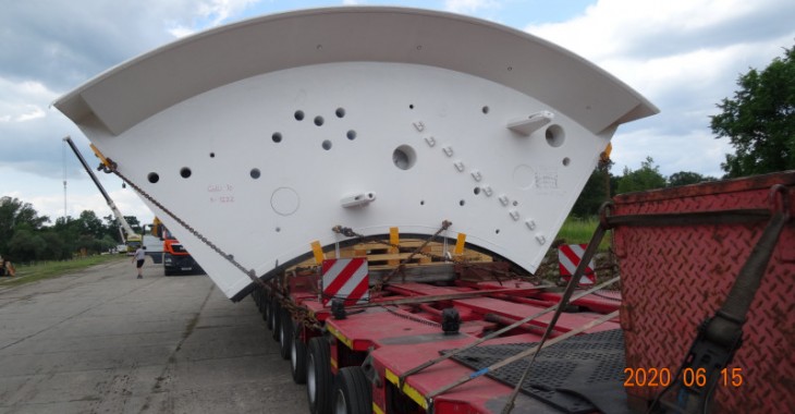 Wielki transport dla kolei po drogach krajowych Wielki transport dla kolei po drogach krajowych