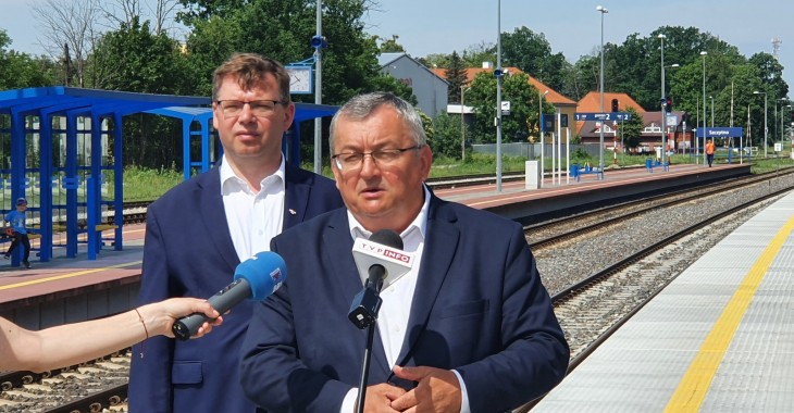 Bezpieczna, szybsza i bardziej dostępna kolej w województwie warmińsko-mazurskim Bezpieczna, szybsza i bardziej dostępna kolej w województwie warmińsko-mazurskim