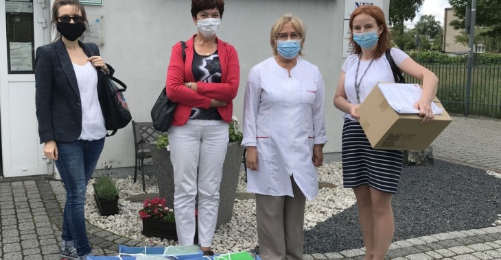 CEMEX pomaga w walce z COVID-19, przekazując środki ochrony osobistej CEMEX pomaga w walce z COVID-19, przekazując środki ochrony osobistej