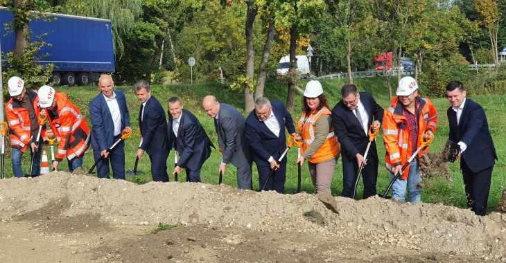 Ruszyło przygotowanie rozbudowy węzła A4 Kraków Południe Ruszyło przygotowanie rozbudowy węzła A4 Kraków Południe