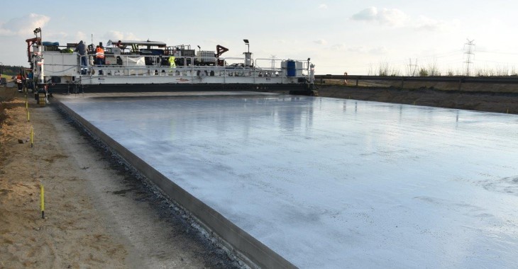 Rozwój dróg betonowych w Polsce doceniony Rozwój dróg betonowych w Polsce doceniony