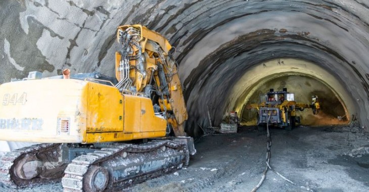 Niebawem ruszy drążenie czwartego tunelu na S1 Przybędza - Milówka Niebawem ruszy drążenie czwartego tunelu na S1 Przybędza - Milówka