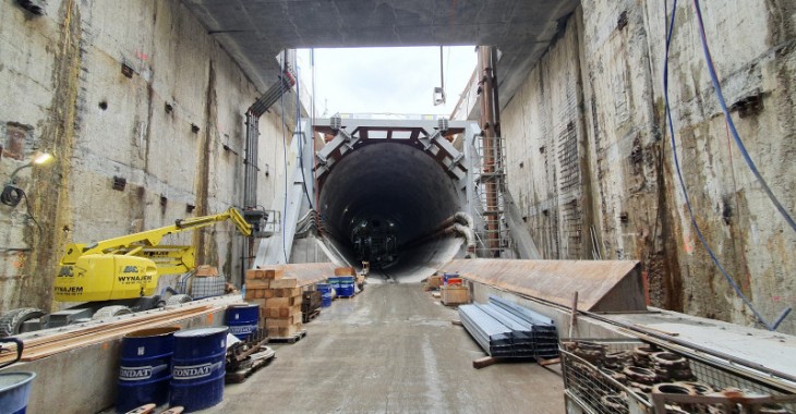 Drążenie tunelu w Świnoujściu nabiera rozpędu. 130 metrów wydrążone Drążenie tunelu w Świnoujściu nabiera rozpędu. 130 metrów wydrążone