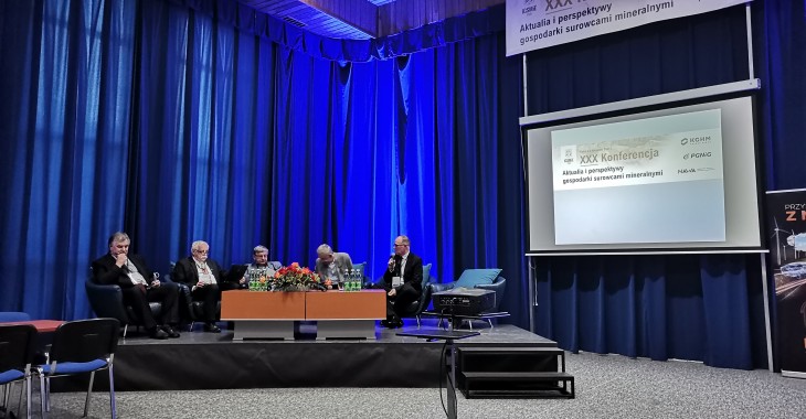 XXX Konferencja Aktualia i perspektywy gospodarki surowcami mineralnymi XXX Konferencja Aktualia i perspektywy gospodarki surowcami mineralnymi