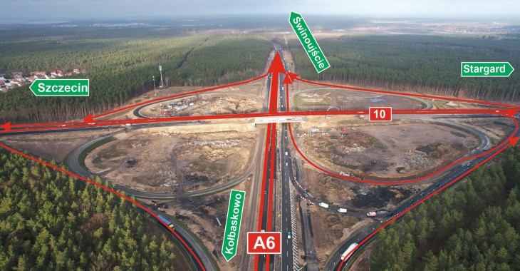 Na węźle Szczecin Kijewo jedziemy jedną jezdnią autostrady A6 Na węźle Szczecin Kijewo jedziemy jedną jezdnią autostrady A6