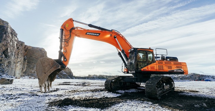 Nowe funkcje/opcje dużych koparek gąsienicowych Doosan Nowe funkcje/opcje dużych koparek gąsienicowych Doosan