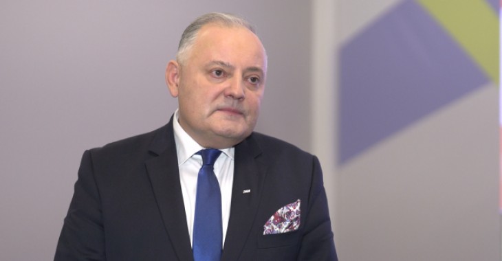 PKP Energetyka zostanie zrepolonizowana. Na początku kwietnia PGE odkupi ją od amerykańskiego holdingu za prawie 2 mld zł PKP Energetyka zostanie zrepolonizowana. Na początku kwietnia PGE odkupi ją od amerykańskiego holdingu za prawie 2 mld zł